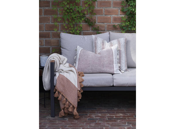 Rebell Outdoor Vita kuddfodral 40x60 Brun