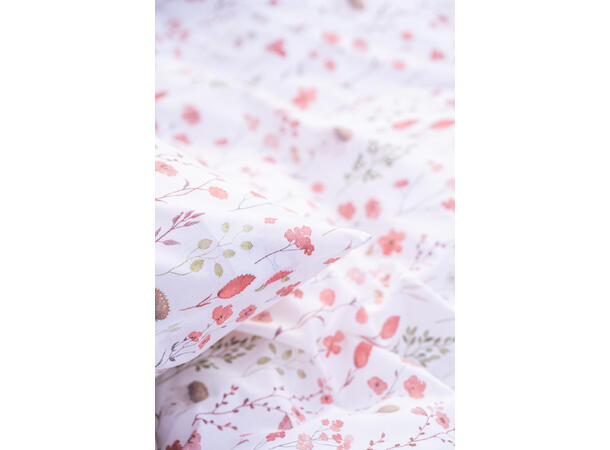Turiform Juli bäddset 150x210/50x60 Red