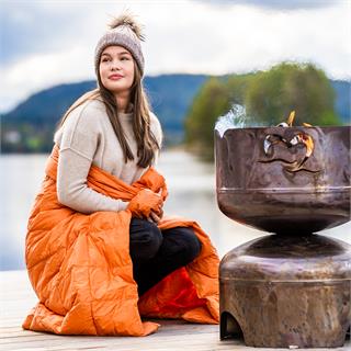 Dunpledd fra Norsk Dun i oransje