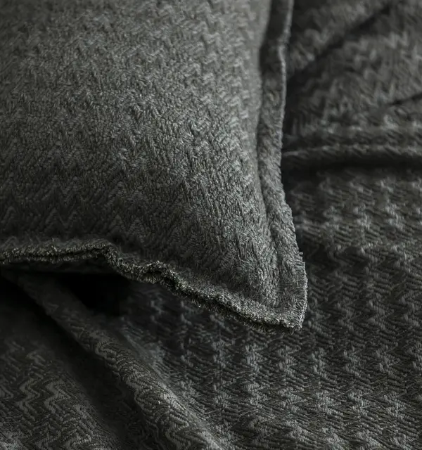 Borås Cotton Toulon sängöverkast 130x260 Raven 