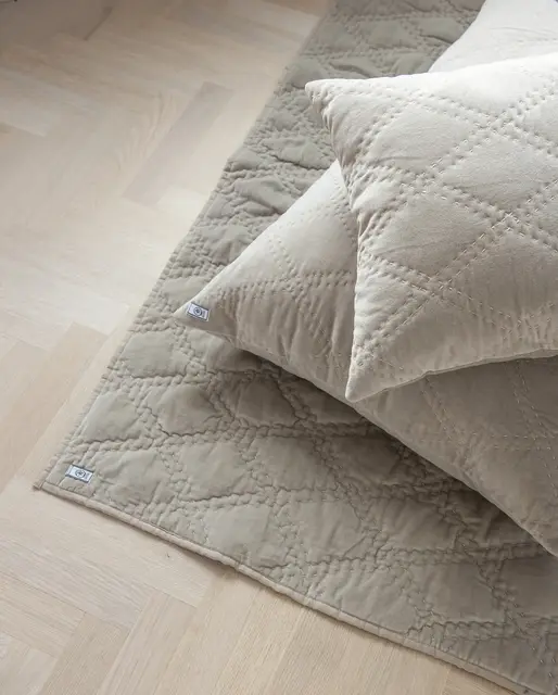 Borås Cotton Marseille sängöverkast 140x240 Sand 