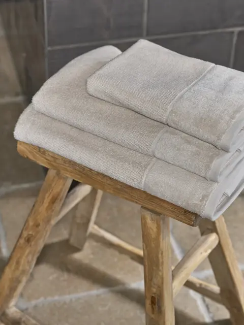 Halvor Bakke Clifton handduk 70x140 Beige / Pure cashmere 