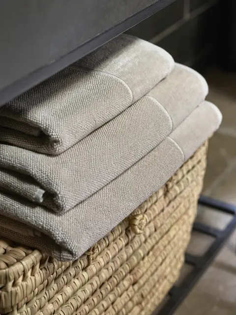 Halvor Bakke Clifton handduk 70x140 Beige / Pure cashmere 