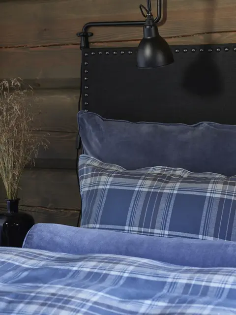 Halvor Bakke Wellington kuddfodral 70x100 blå / Vintage indigo 