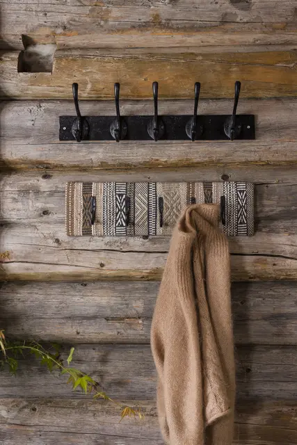 Halvor Bakke Høgevarde knaggrekke metall 5 knagger Sort vintage 