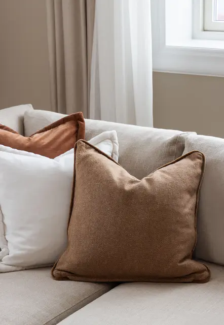 Lama Beja kuddfodral 50x50 Kamel 