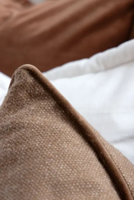 Lama Beja kuddfodral 50x50 Kamel 