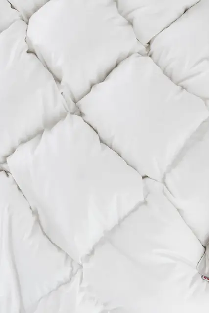 Norsk Dun 100 % andduntäcke Extra varm 150x210 984g 